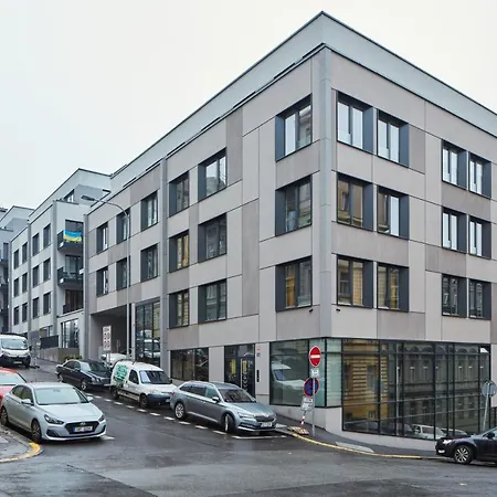 Days - Designer Apts - Garage - Terrace - Easy Access