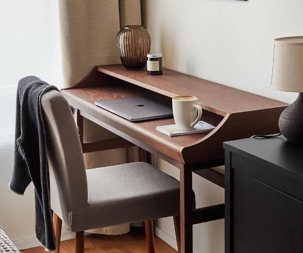 Days - Designer Apts - Garage - Terrace - Easy Access Prag
